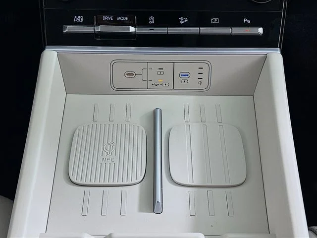 New 2026 Silver Hyundai SEL image 18