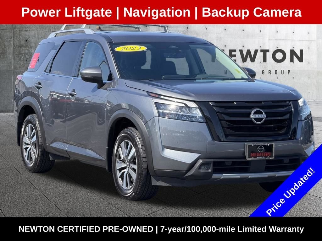 Used 2023 Gray Nissan SL image 1