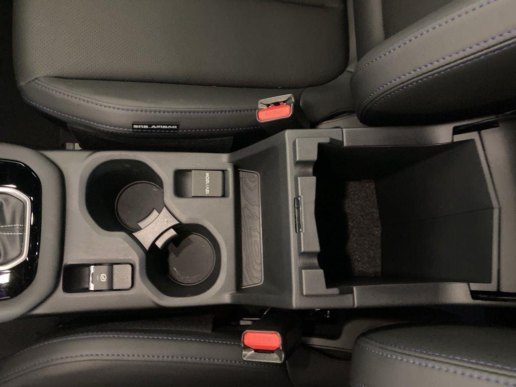 2025 Subaru Forester Limited - Photo 23