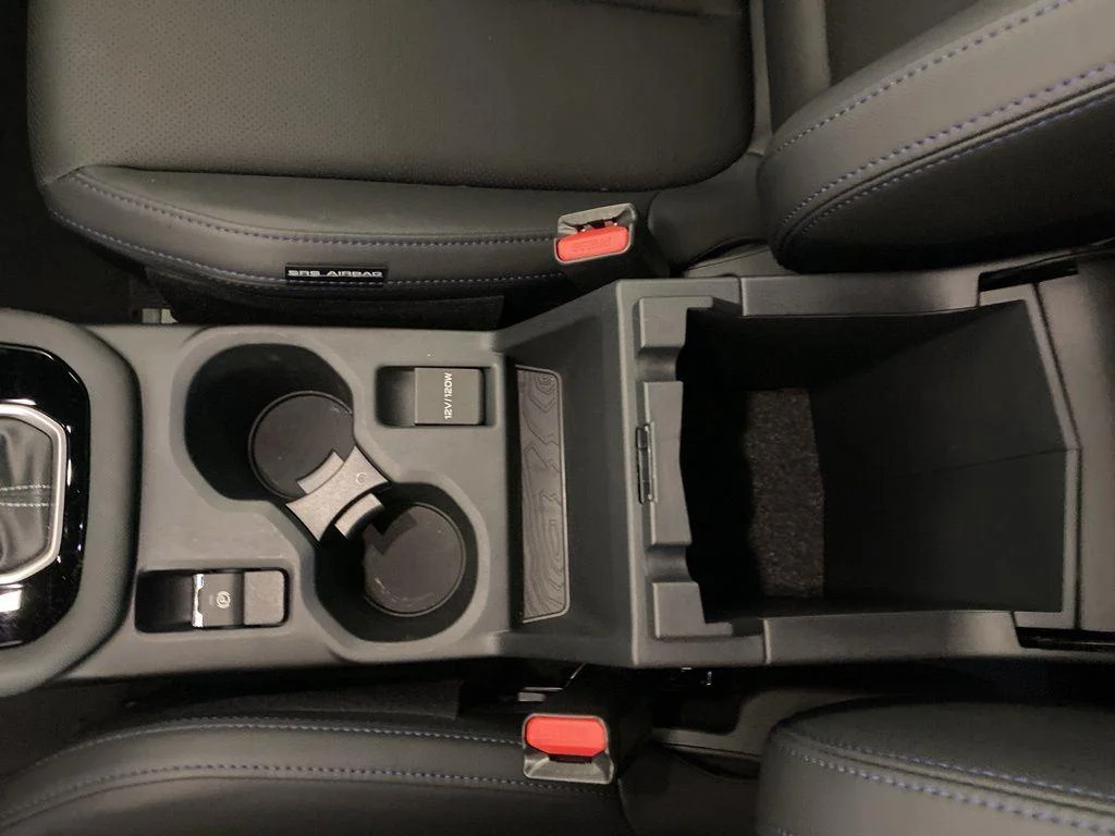 2025 Subaru Forester Limited - Photo 23