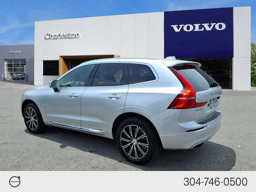 Used 2020 Bright Silver Metallic Volvo Inscription image 5