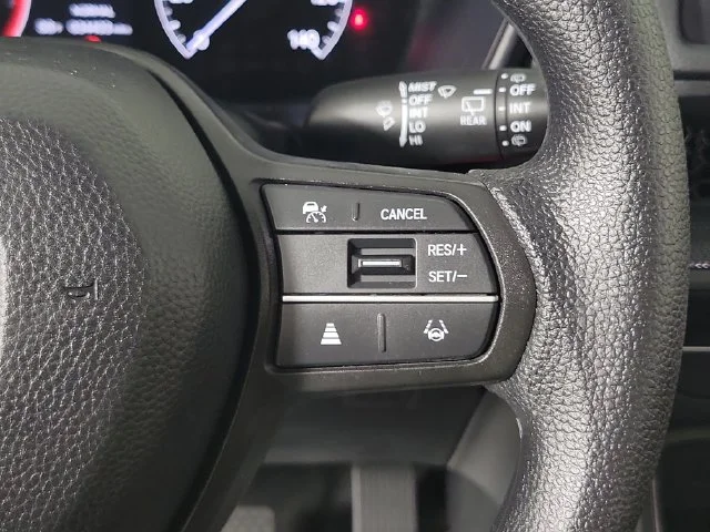 Used 2025 White Honda LX image 24