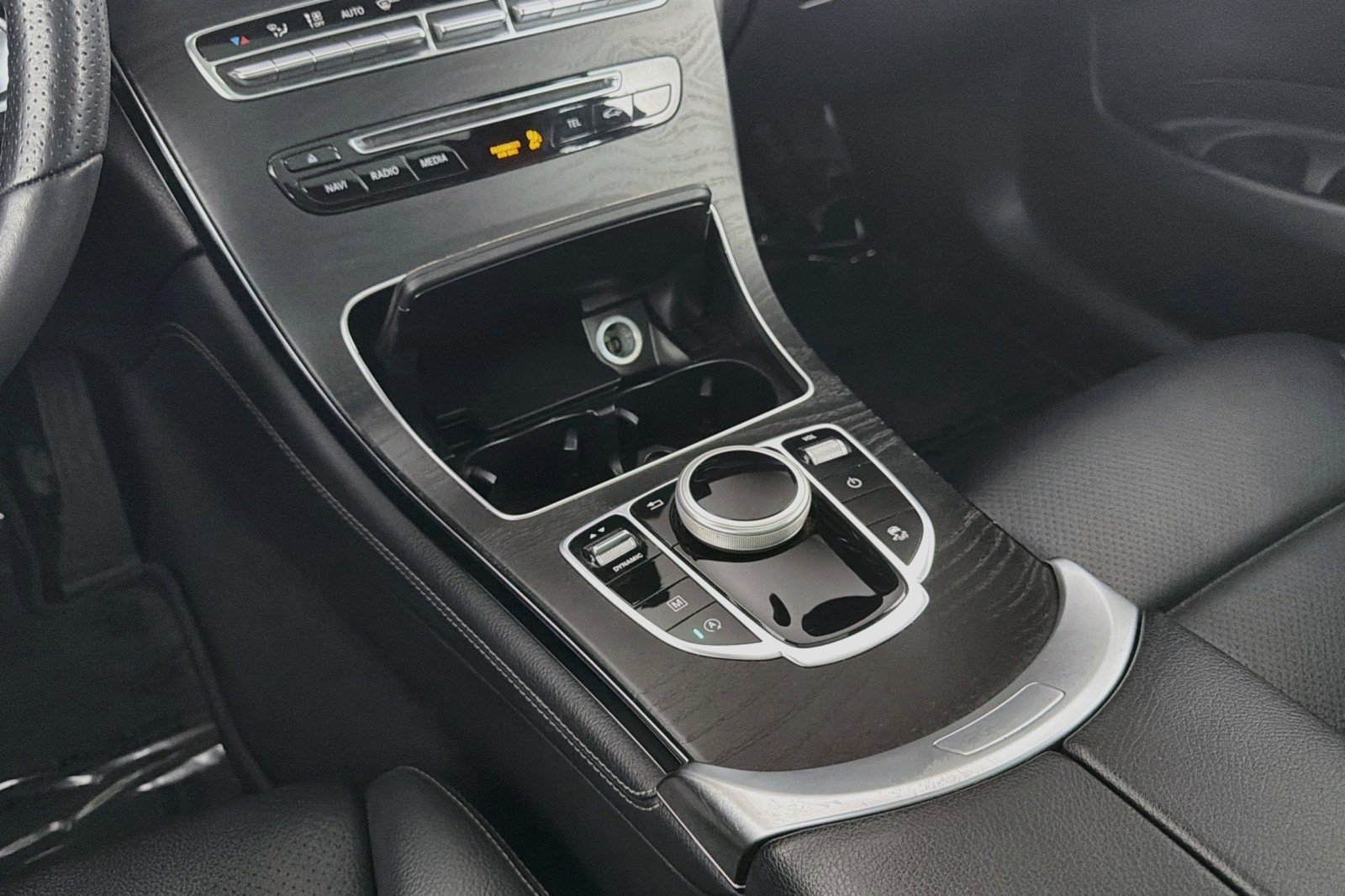 Used 2019 Mojave Silver Metallic Mercedes-Benz 300 image 5