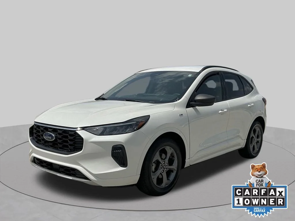Used 2023 White Ford ST-Line image 1