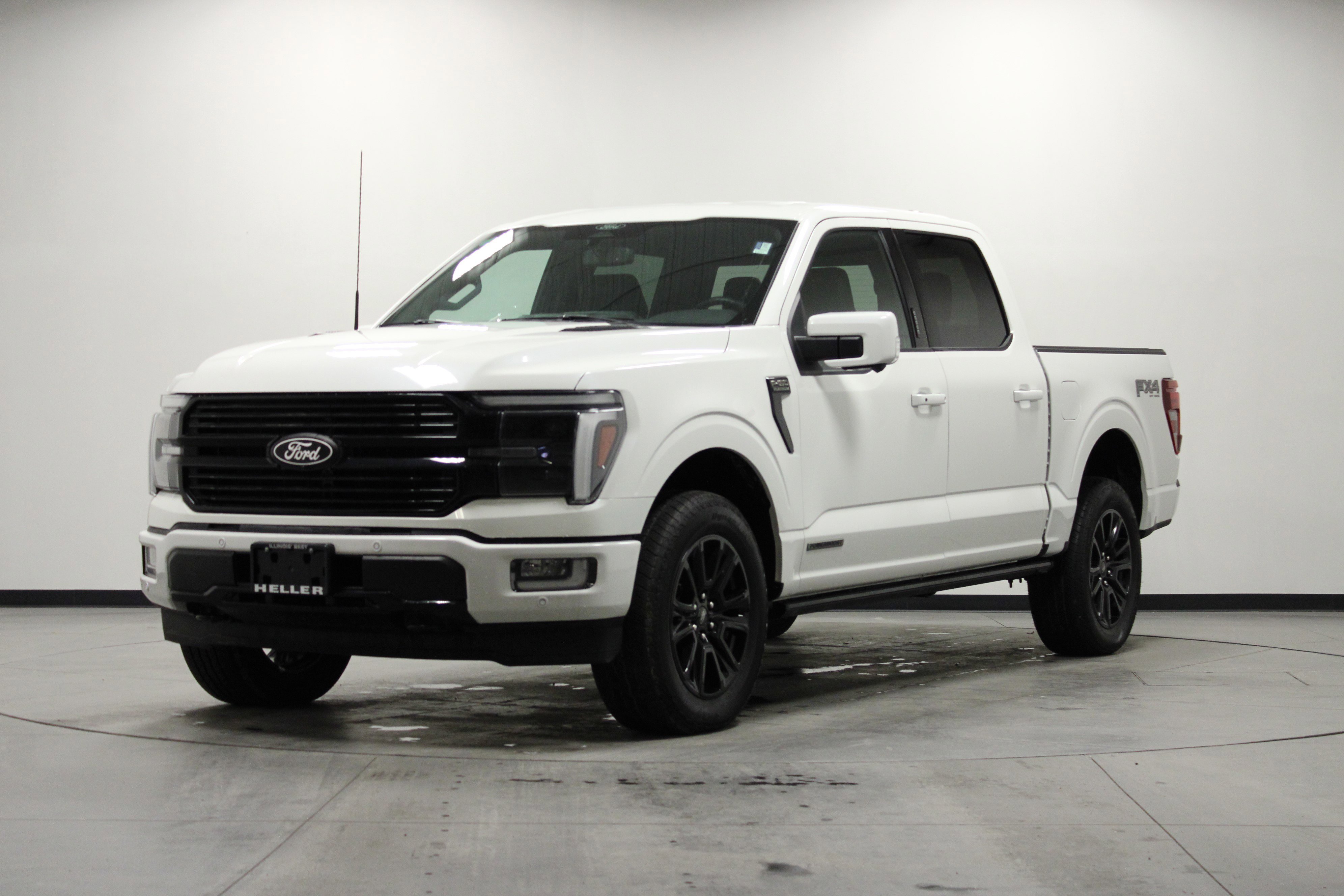 Used 2024 Star White Metallic Tri-Coat Ford Platinum image 8