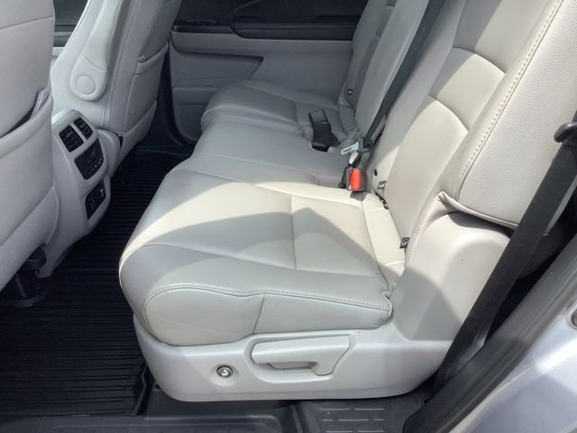Used 2020 Gray Honda EX-L image 10