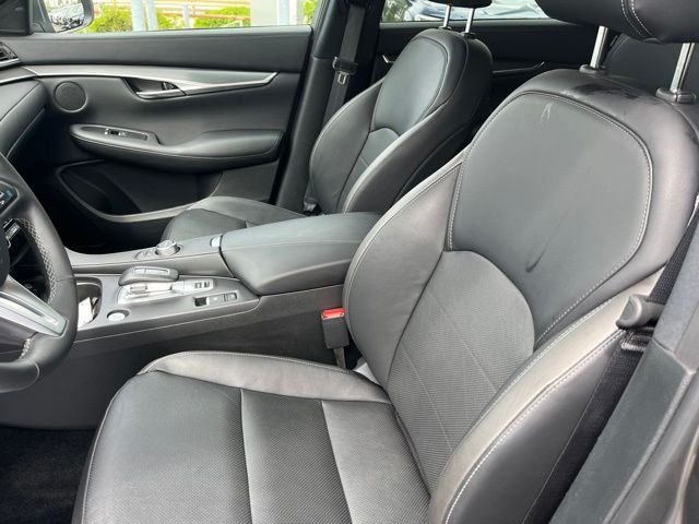 Used 2025 Graphite Shadow INFINITI LUXE image 9