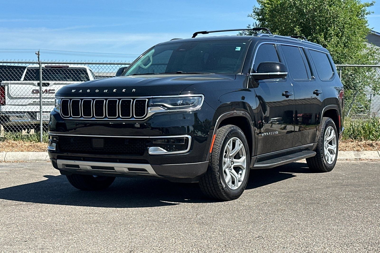 Used 2022 Black Jeep Series II image 8