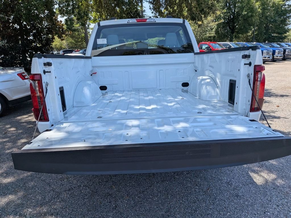 New 2026 Oxford White Ford XL image 34