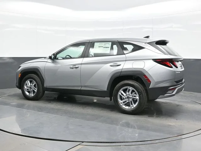 New 2026 Silver Hyundai SE image 3