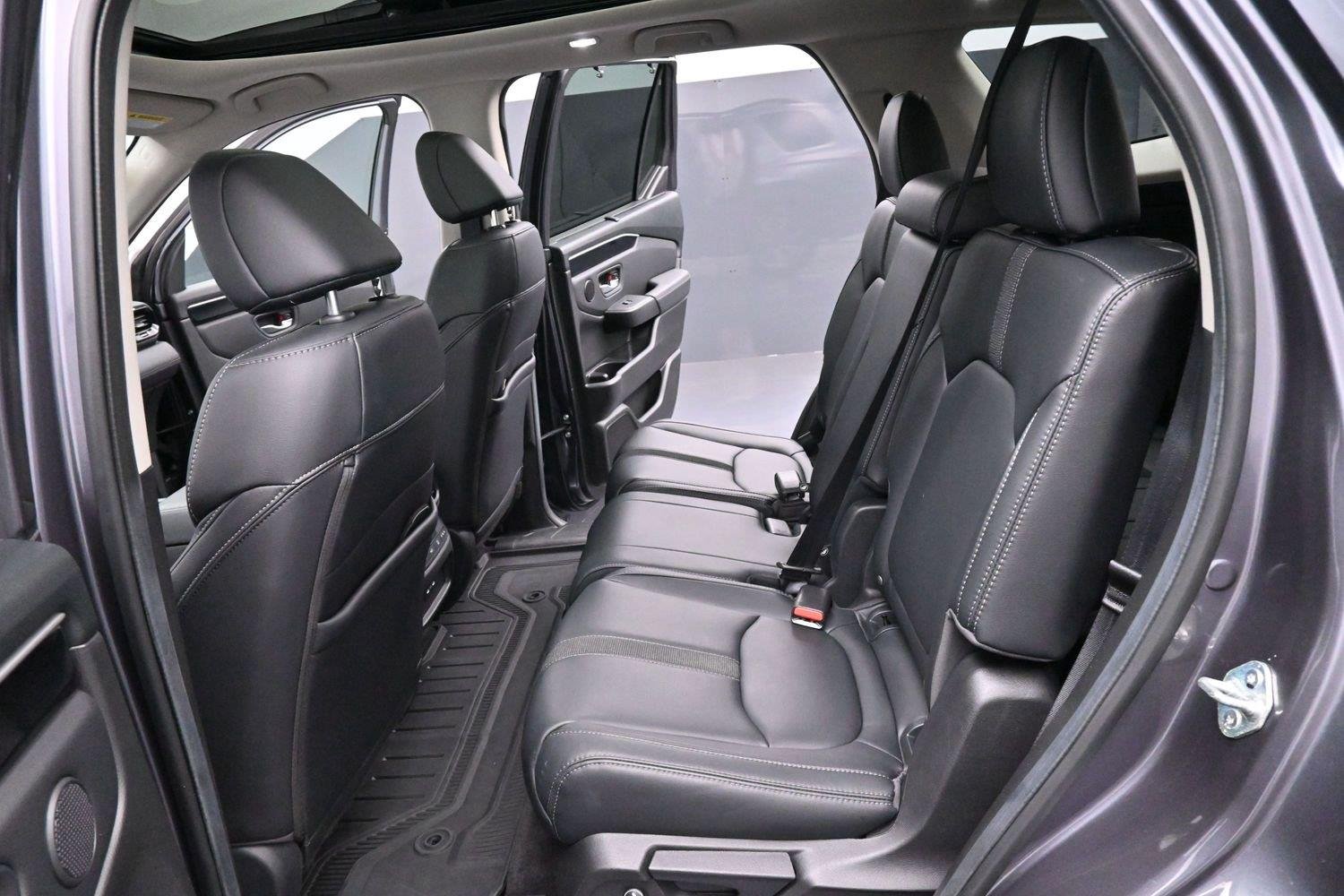 Used 2024 Gray Honda Touring image 30