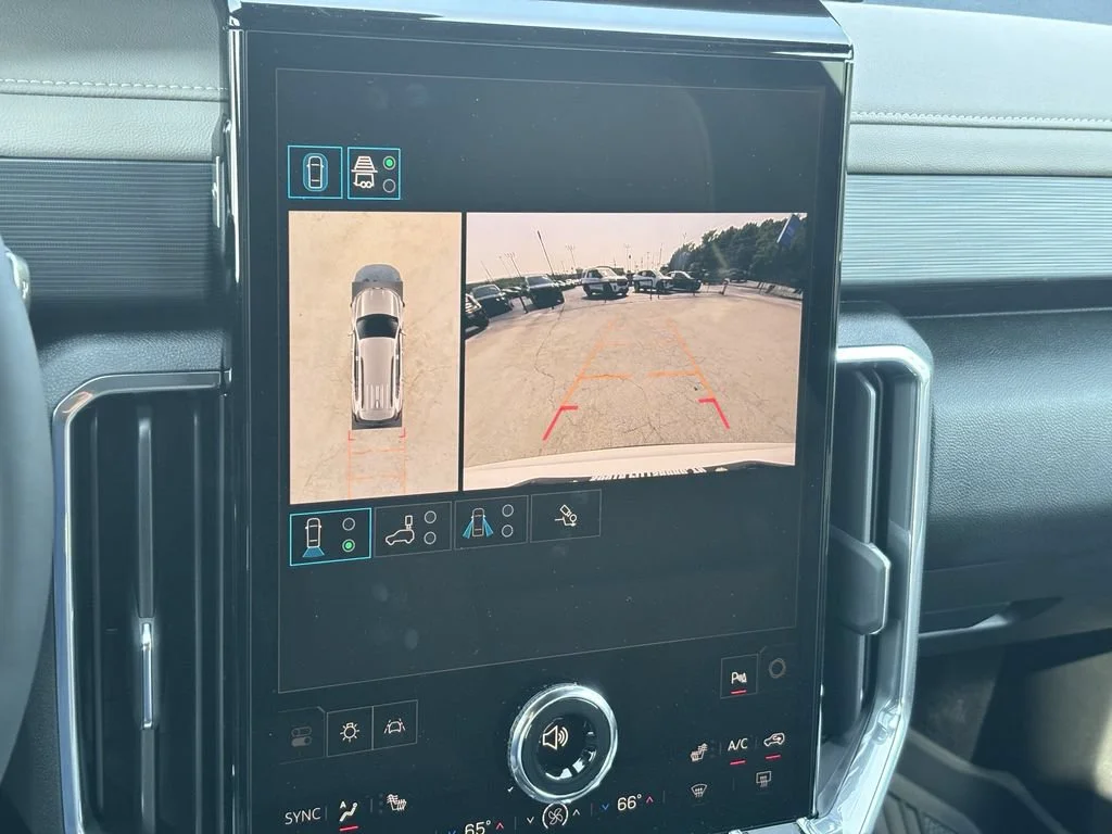 New 2026 Summit White GMC Elevation image 20