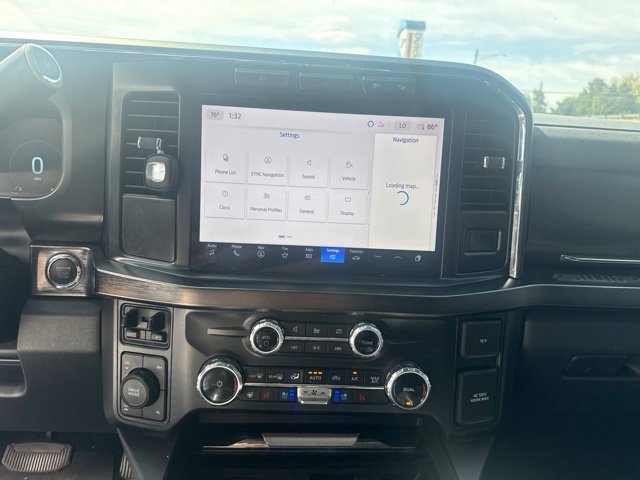 Used 2024 Gray Ford Lariat image 20