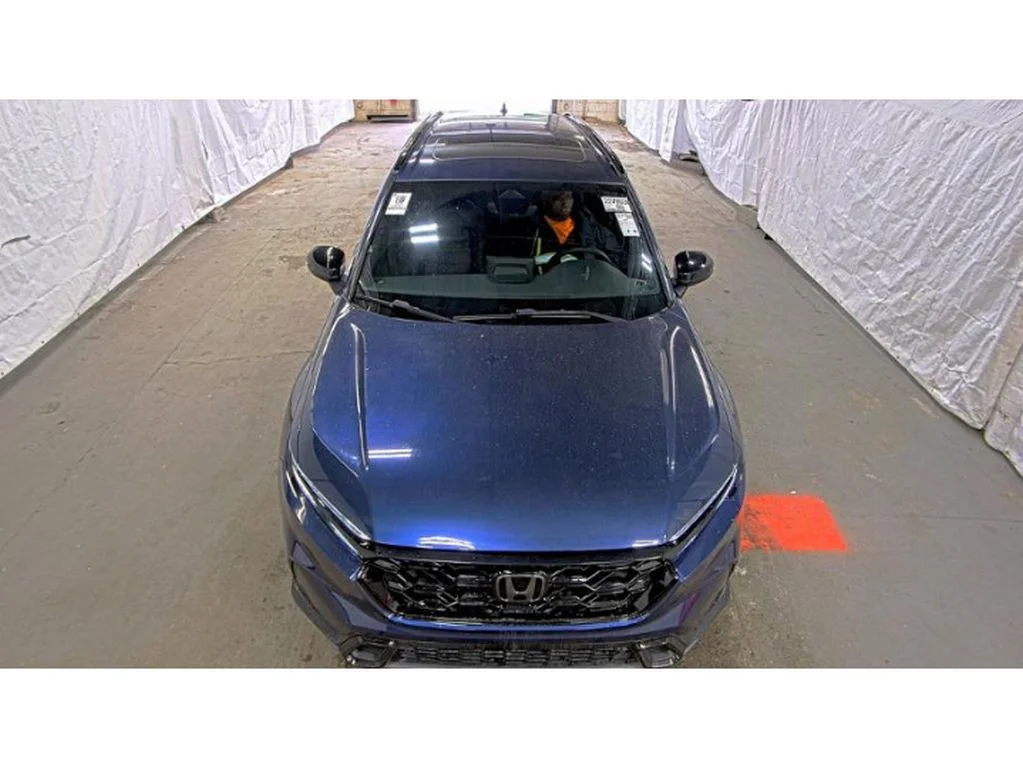 Used 2024  Honda Sport-L image 2