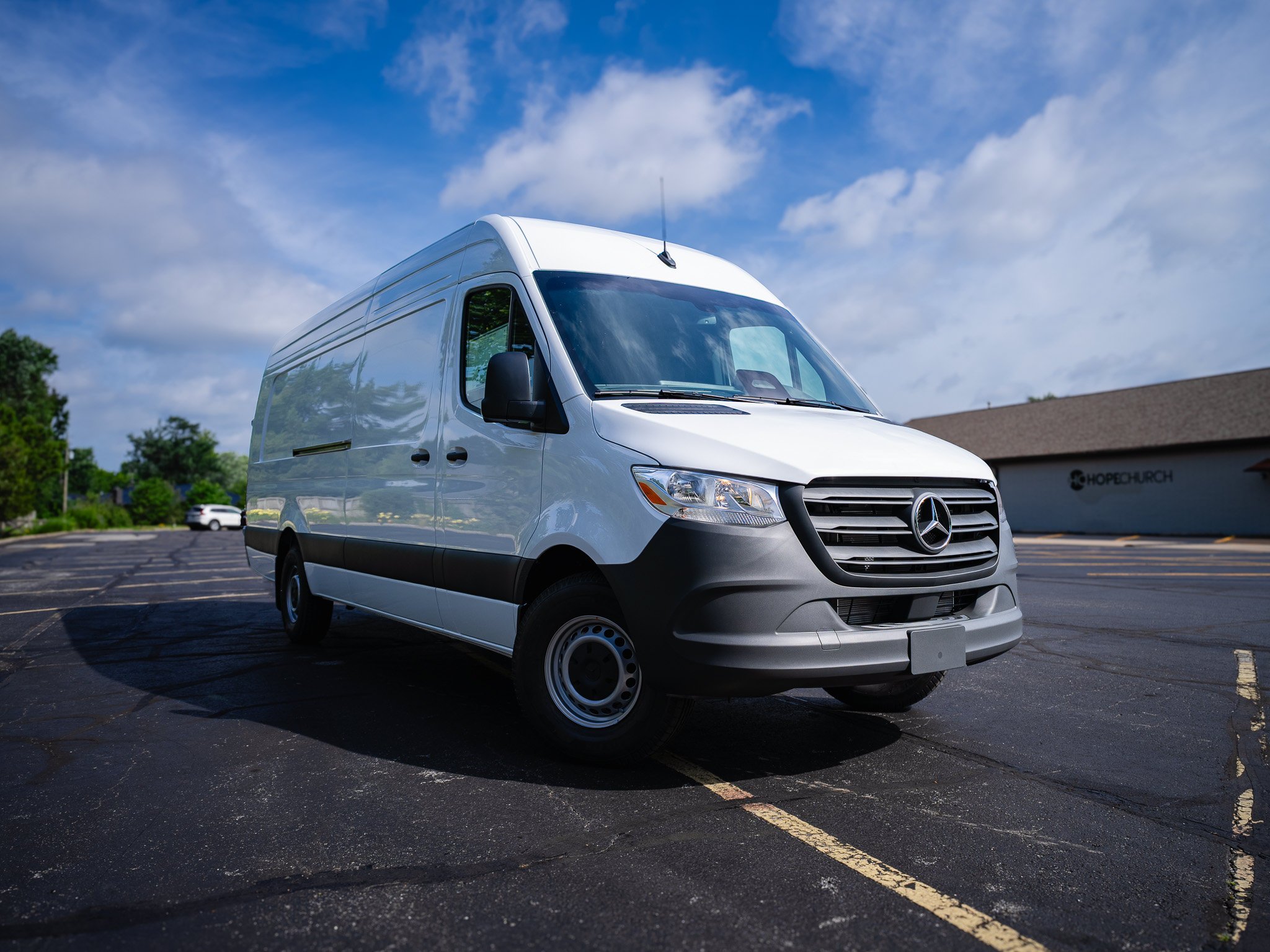 2026 Mercedes-Benz Sprinter 2500 170 Ext WB HO High Roof's photo
