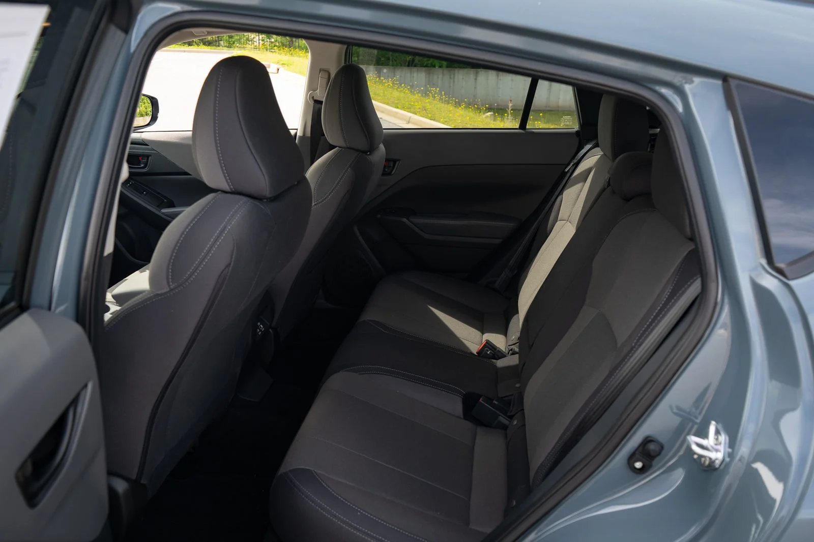 Used 2025 Blue Subaru Premium image 19