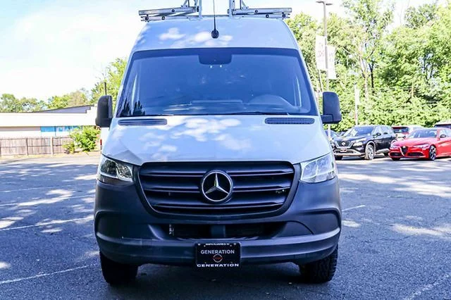 Used 2023 White Mercedes-Benz Cargo 144 WB image 2
