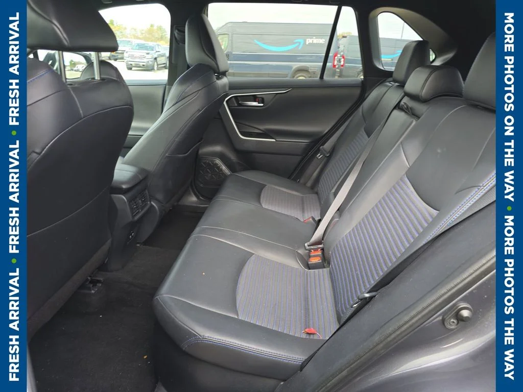 Used 2019 Gray Toyota XSE image 9