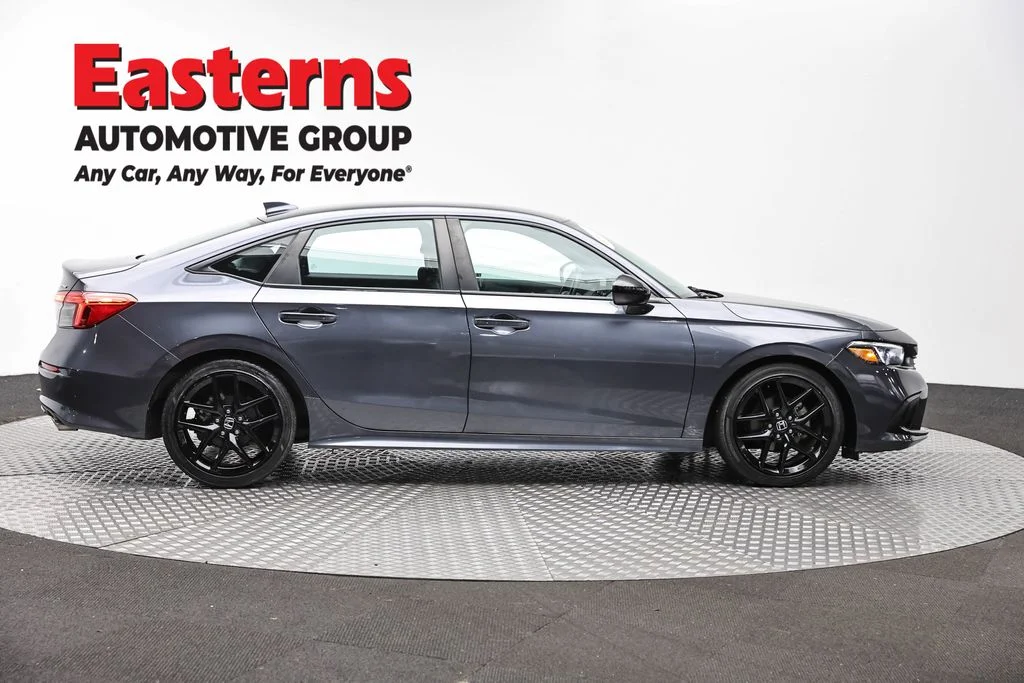 Used 2023 Gray Honda Sport image 4