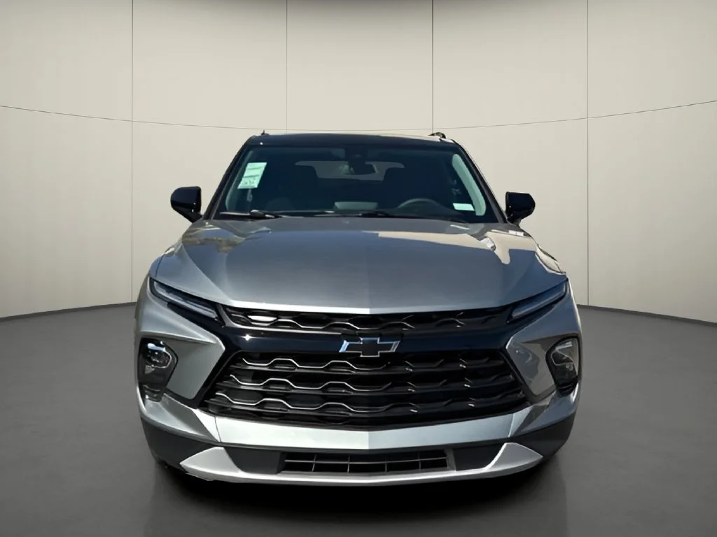 New 2026 Sterling Gray Metallic Chevrolet 2LT image 5