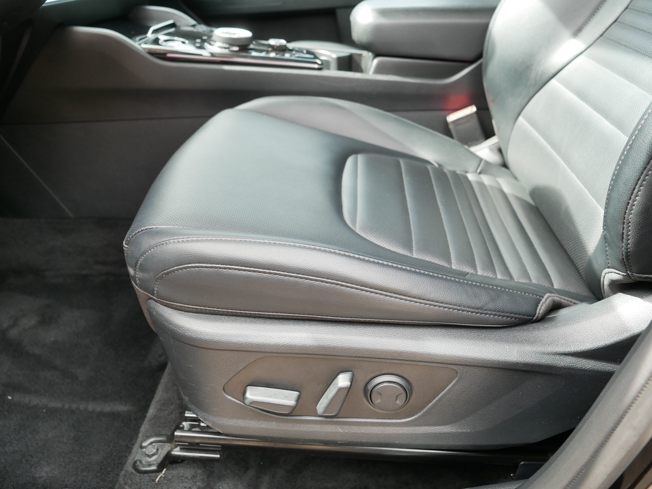 Certified Used 2023 Fusion Black Kia SX-Prestige image 20