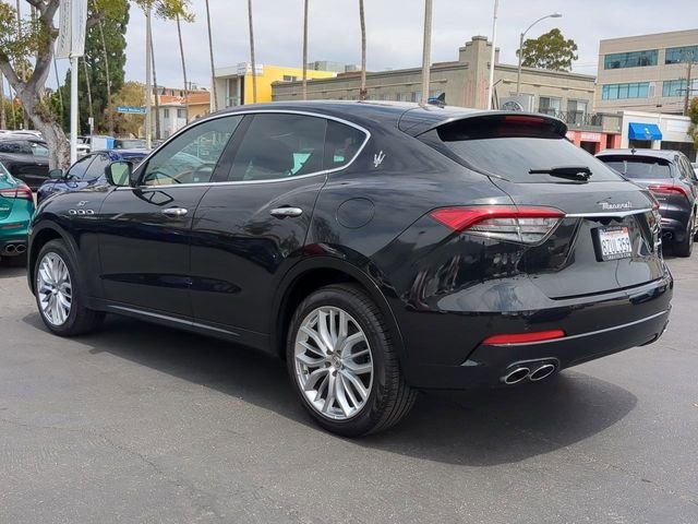Used 2022 Nero Ribelle Metallic Maserati GT image 5