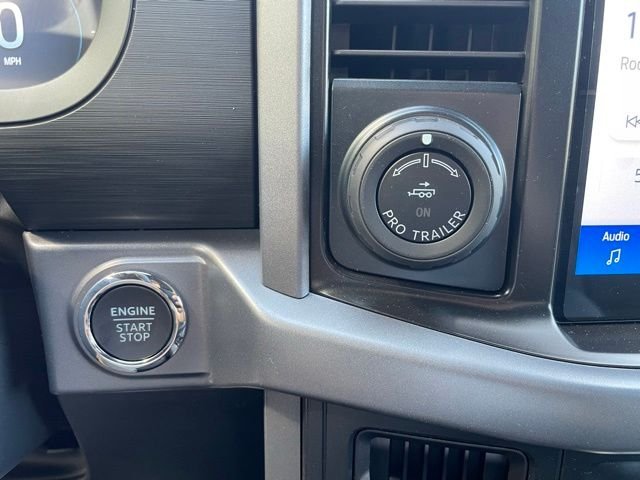 New 2026 Carbonized Gray Metallic Ford XLT image 17