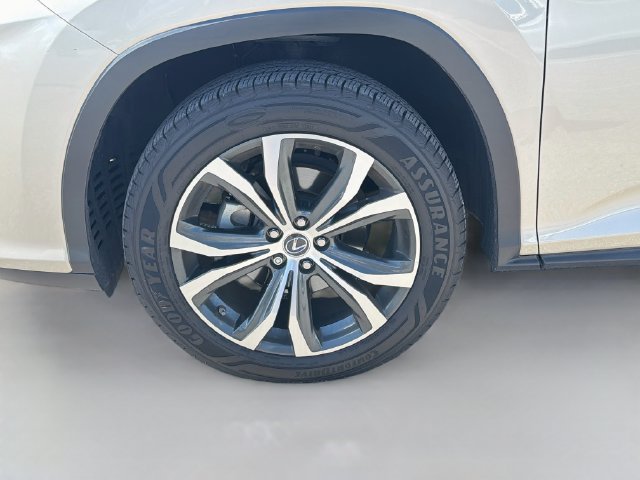 Used 2018 Cashmere Metallic Lexus RX 350 image 41