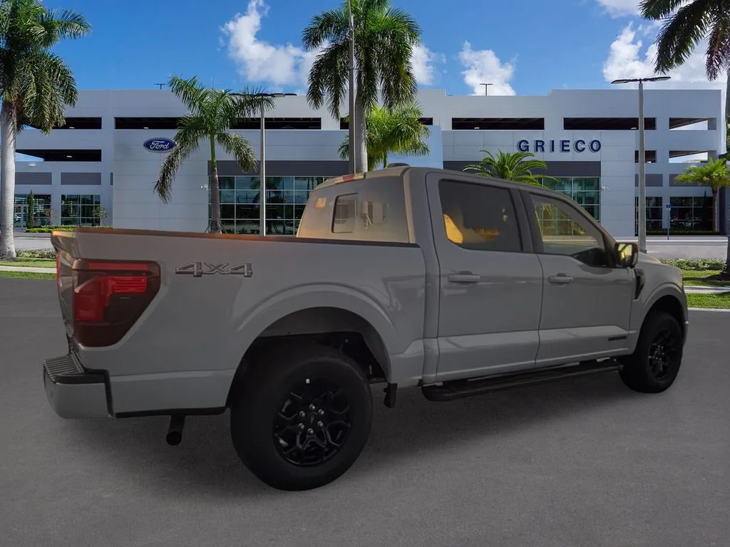 New 2026 Avalanche Ford XLT image 7