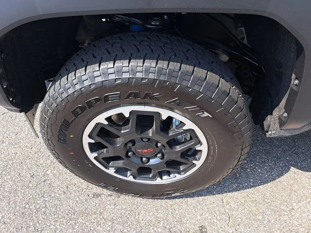 2026 Toyota Tacoma TRD Off Road - Photo 14