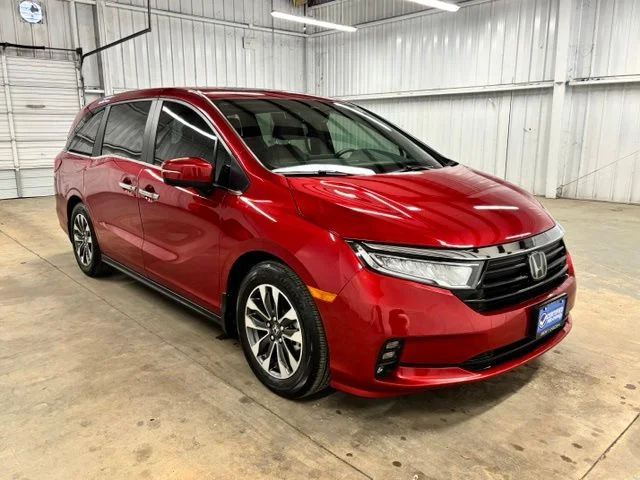 Used 2024 Red Honda EX-L image 1