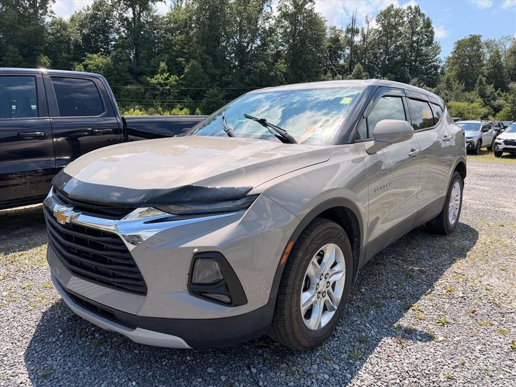 Used 2021 Gray Chevrolet LT image 2