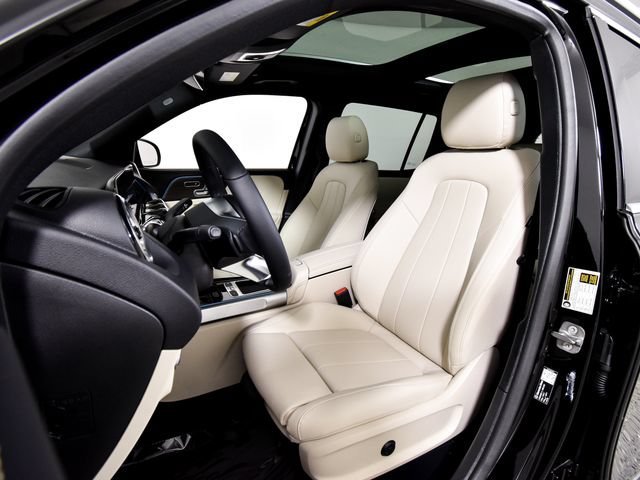 New 2026 Night Black Mercedes-Benz GLB 250 image 45