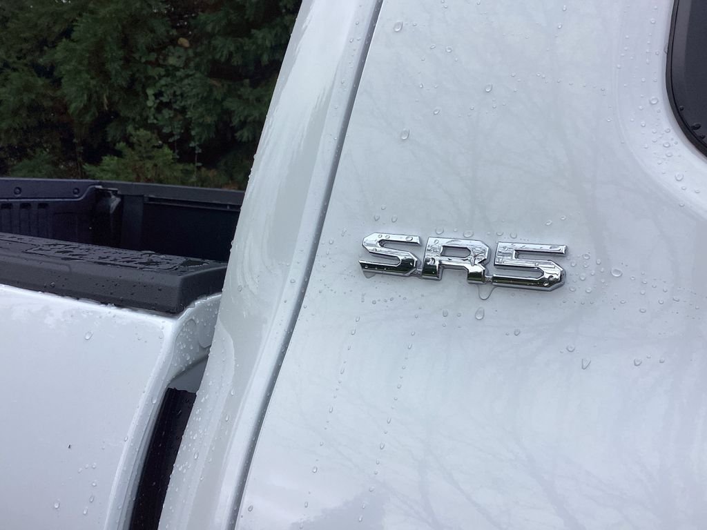 New 2026 Ice Cap Toyota SR5 image 10