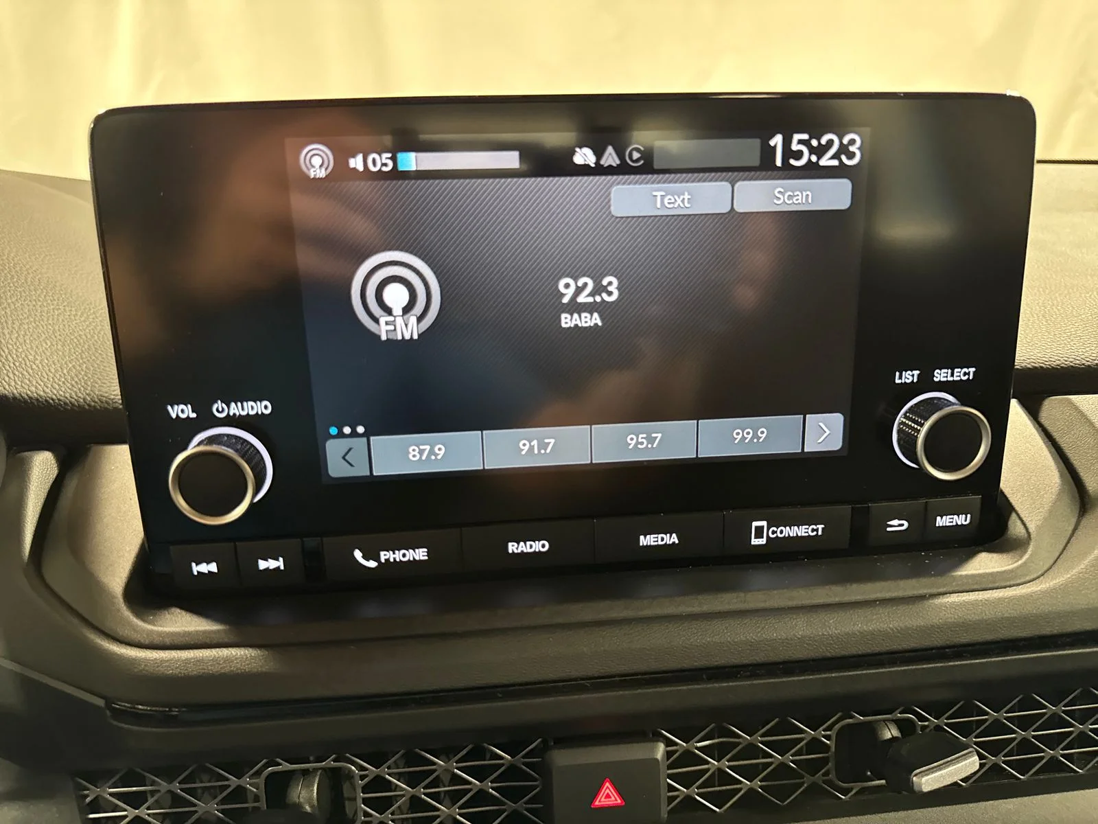 Certified Used 2023 Crystal Black Pearl Honda EX image 20