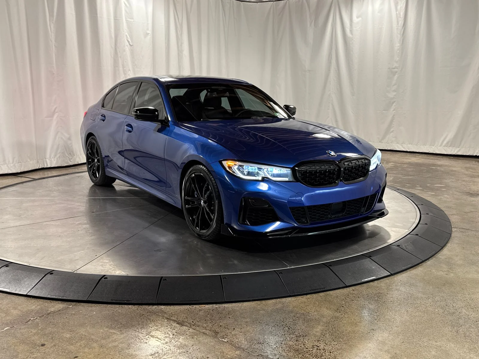 Used 2021 Blue Metallic BMW M340i xDrive image 10
