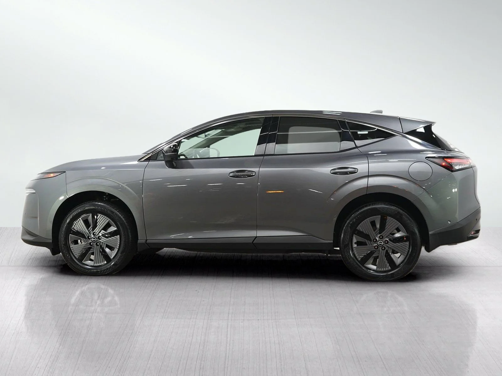 Used 2025 Nissan Murano SL with VIN 5N1AZ3CS8SC104192 for sale in Wayzata, Minnesota