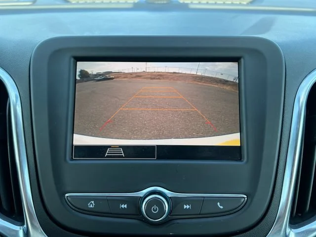 Used 2022 Summit White Chevrolet LS image 23