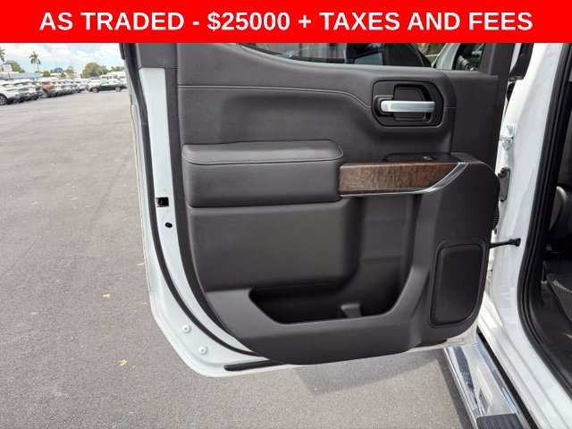 Used 2020 White GMC Denali image 13