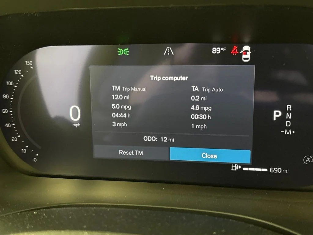 New 2026 Denim Blue Metallic Volvo Plus image 28