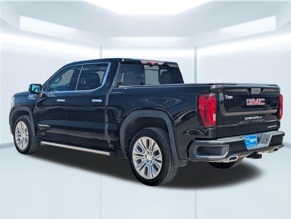 Used 2021 Black GMC Denali image 4