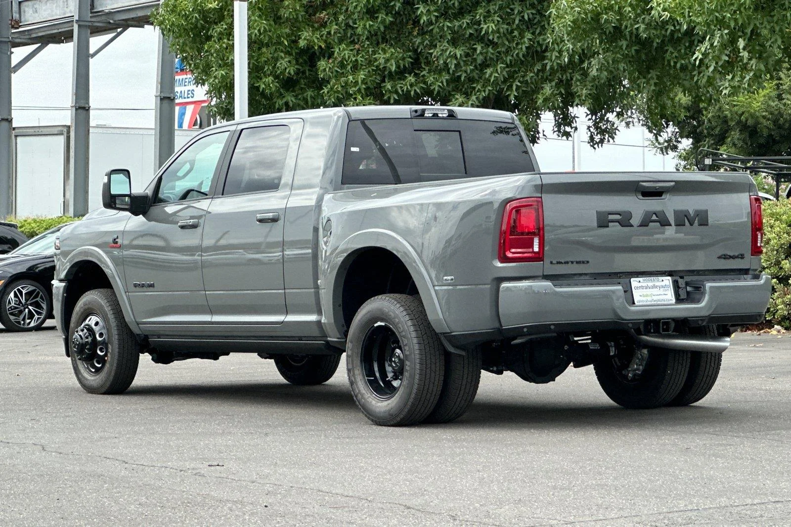 New 2027 Ceramic Gray Clear-Coat Paint RAM Limited image 5