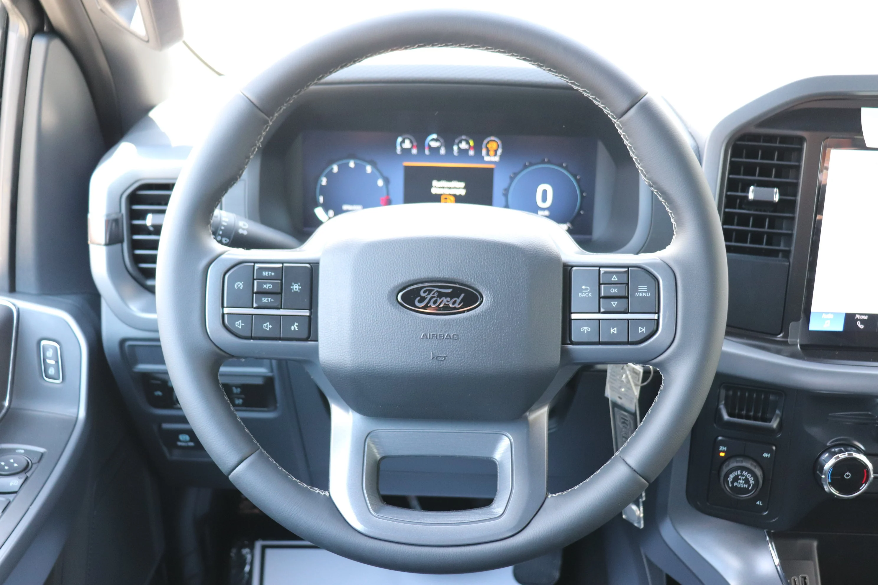 New 2026 AVALANCHE Ford XLT image 13