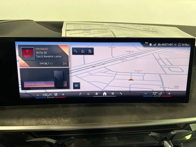 New 2026 Alpine White BMW sDrive40i image 24