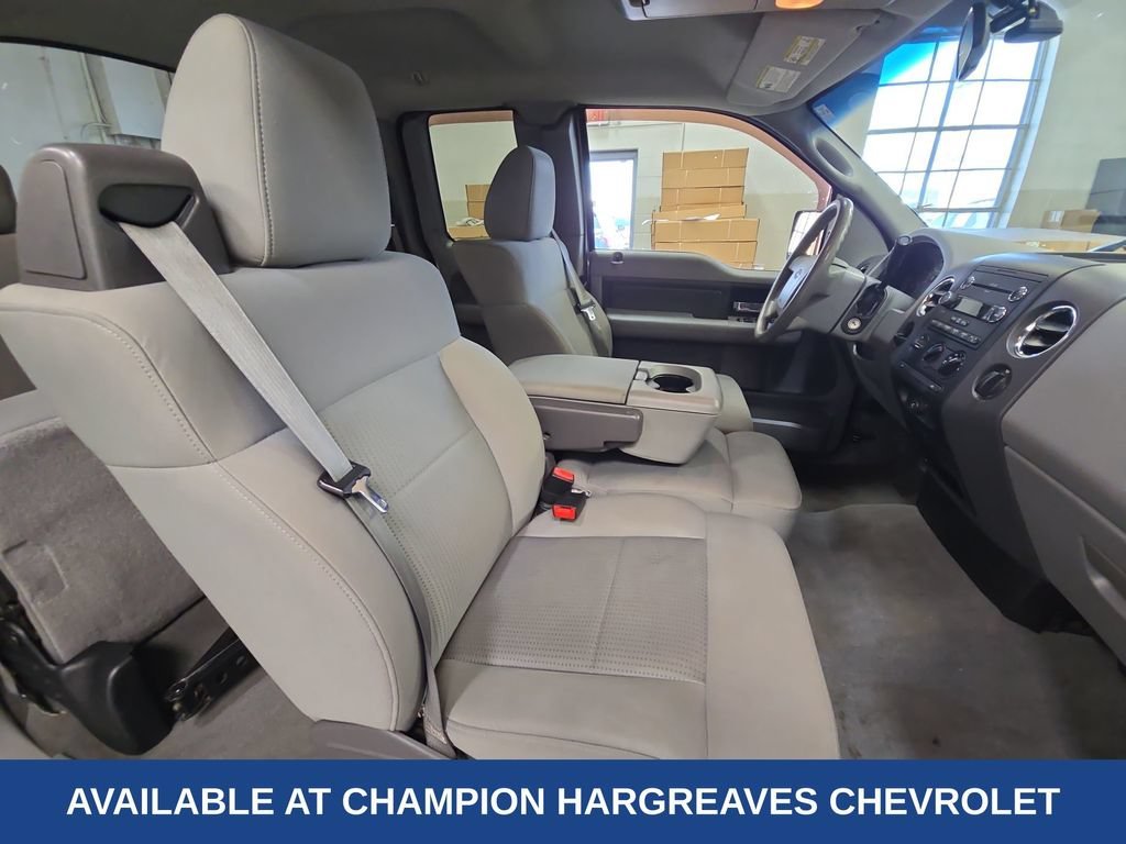 Used 2008 Silver Ford XLT image 36