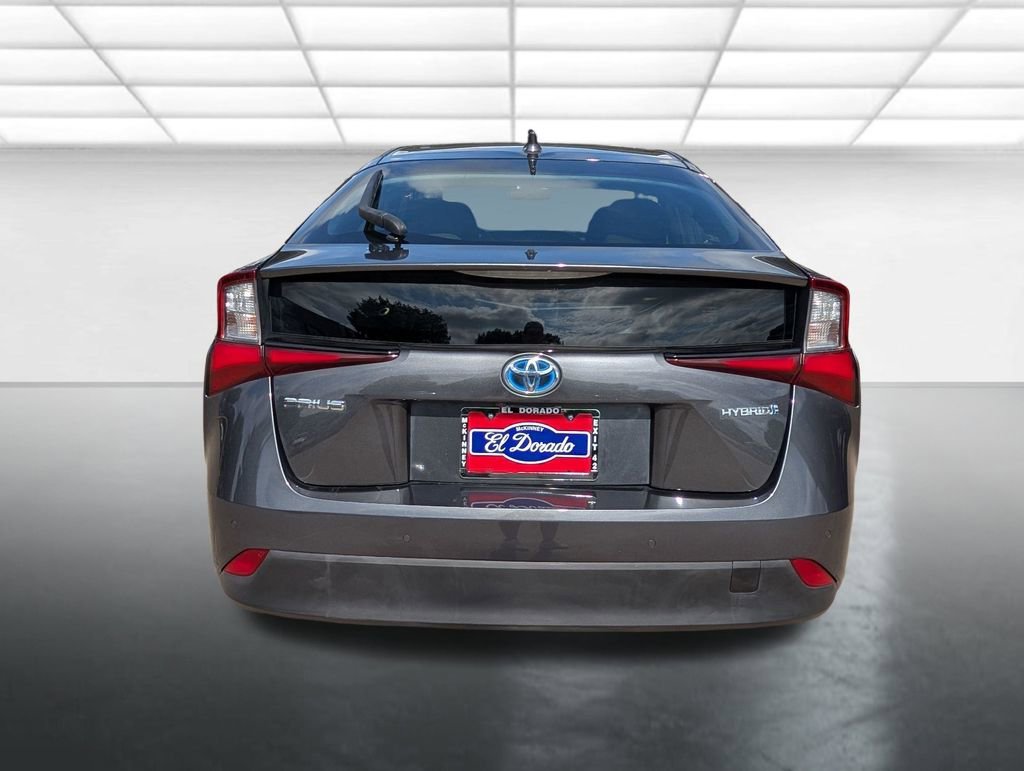 Used 2021 Gray Toyota LE image 26