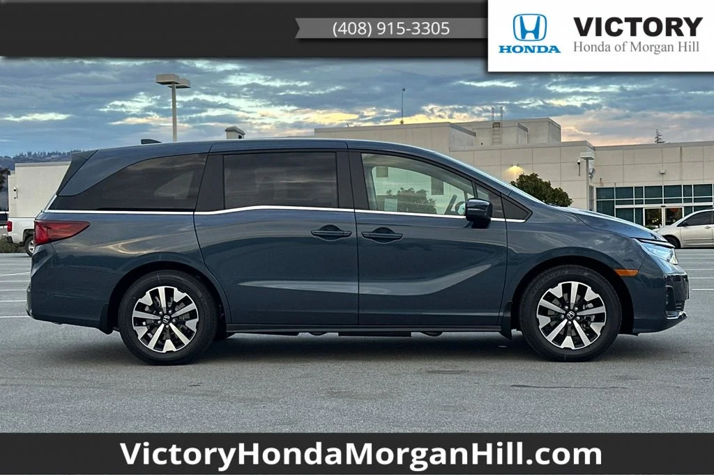 2026 Honda Odyssey EX-L's photo