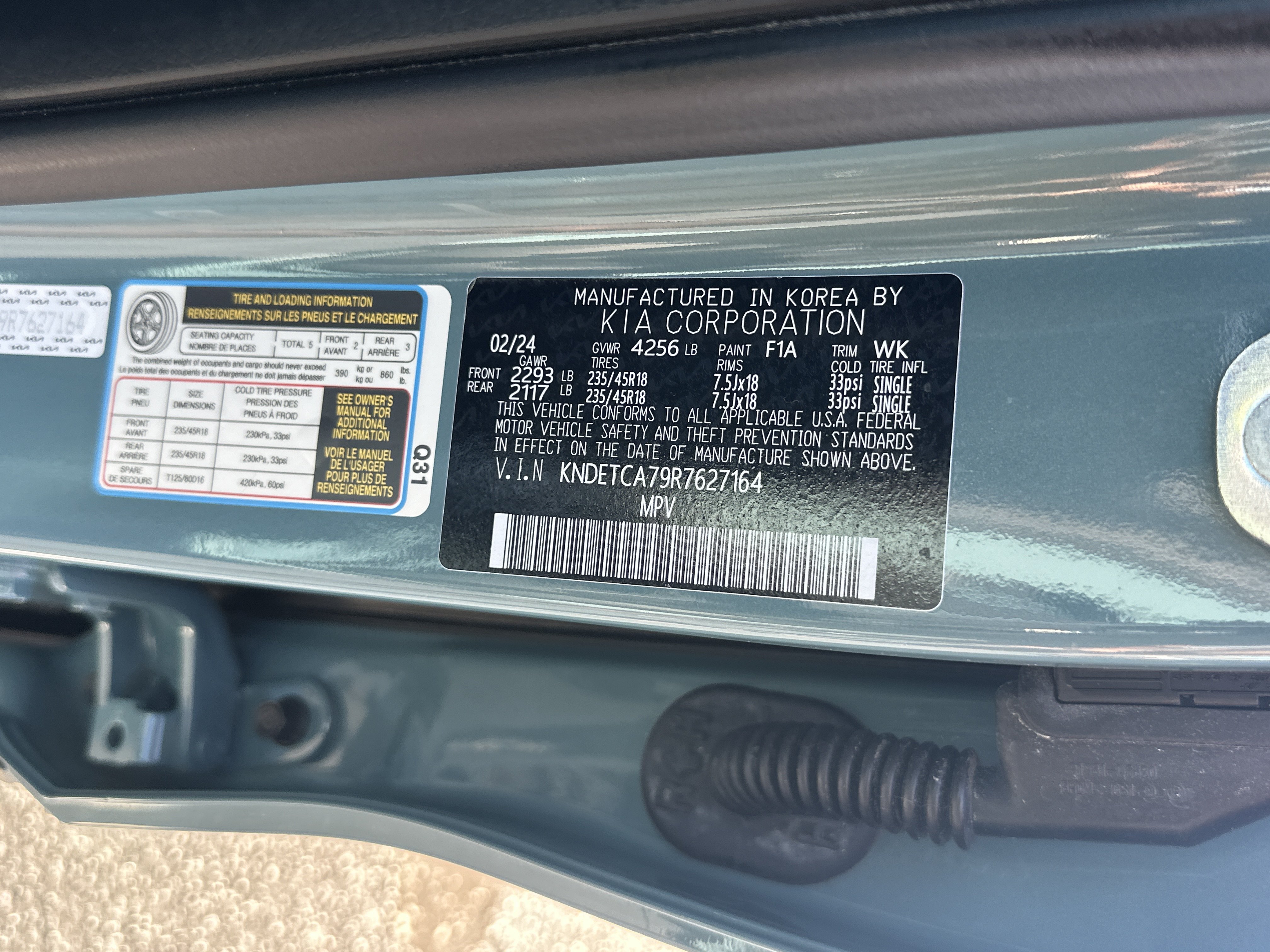 Used 2024 Pluton Blue/Black Roof Kia SX image 29