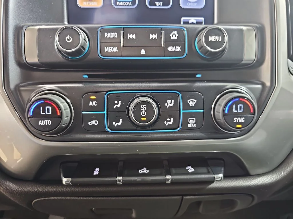 Used 2016 Black Chevrolet LT image 27