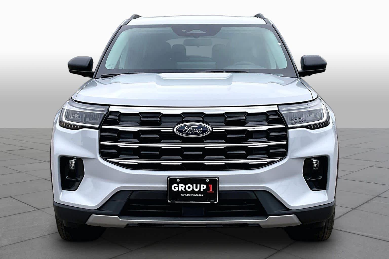 New 2026 Space White Metallic Ford Active image 3